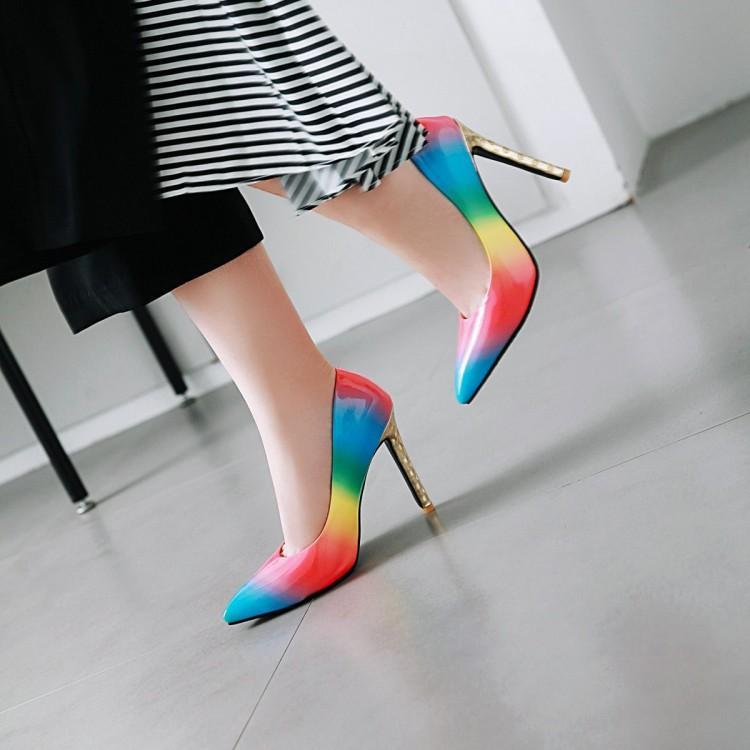 Women's Pointed Rainbow Low-Top Shoes