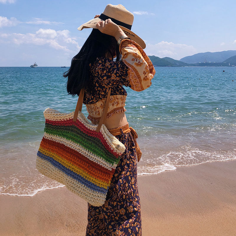 Rainbow contrast stripes shoulder bag