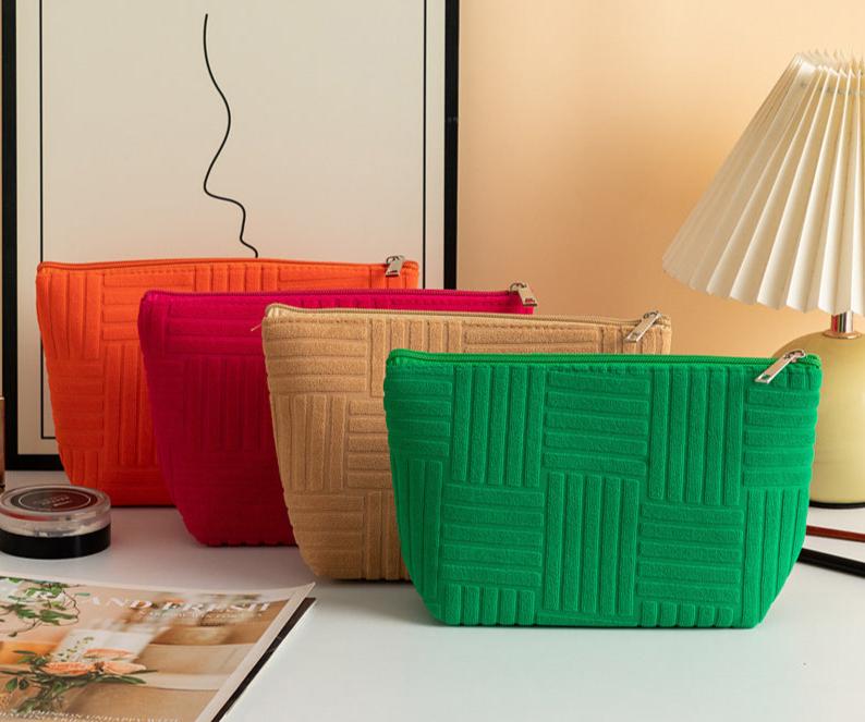 Women's Woven Cosmetic Portable bag