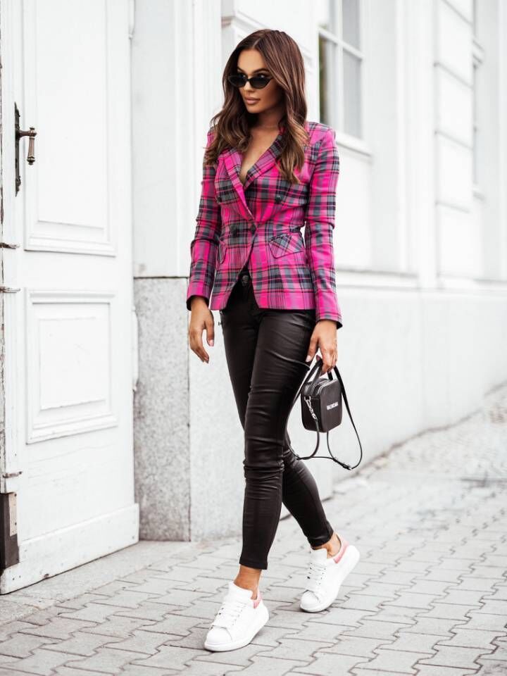 Women's Plaid Blazer Loose Fit and Long Sleeves